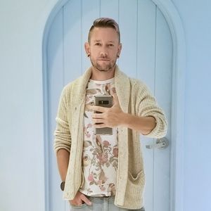 Meet your Posher, Chris